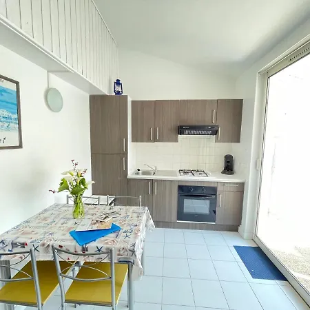 Le Clos Du Phare Bleu Semesterbostad La Flotte