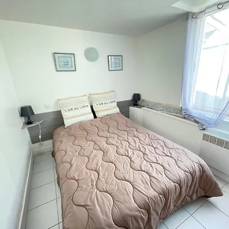 Le Clos Du Phare Bleu La Flotte